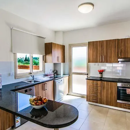 Villa In Sleeps 6 Includes Swimming Pool Air Con And Wifi 6 Polis