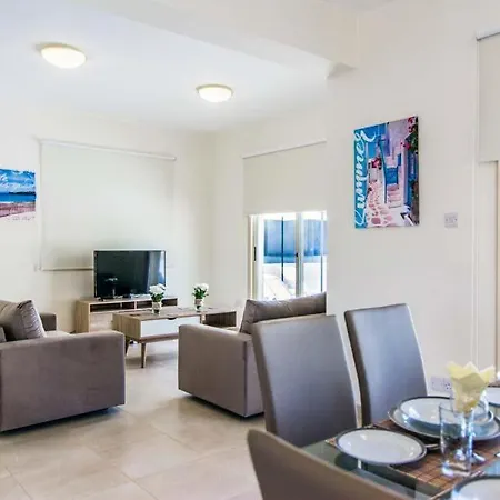 In Sleeps 6 Includes Swimming Pool Air Con And Wifi 6 Vilă *